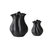 Curved Vase - Black