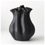 Curved Vase - Black