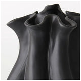 Curved Vase - Black