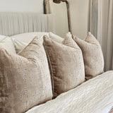Lilou Neutral Cushion