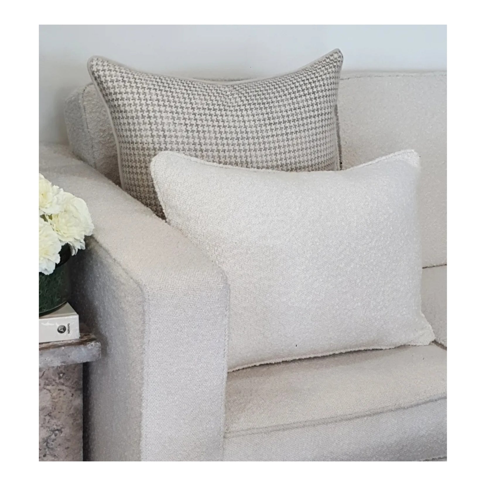 Boucle Blanc Cushion